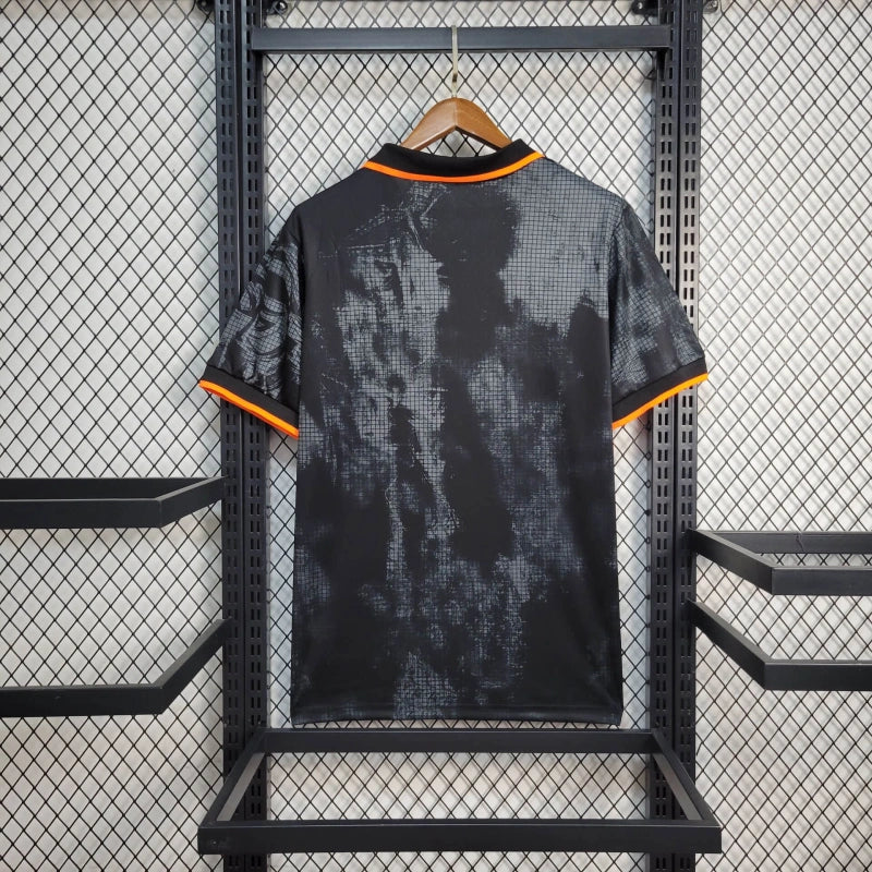 Rajoitettu erä Alankomaat 2025 "Halloween" T-paita