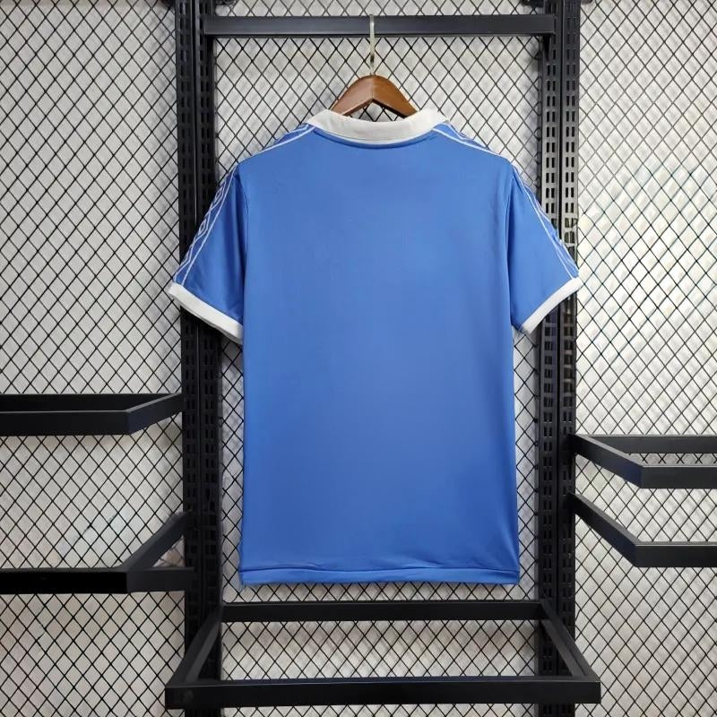 Camisa titular do Manchester City 1981