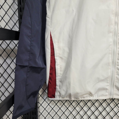 Manchester United větrovka