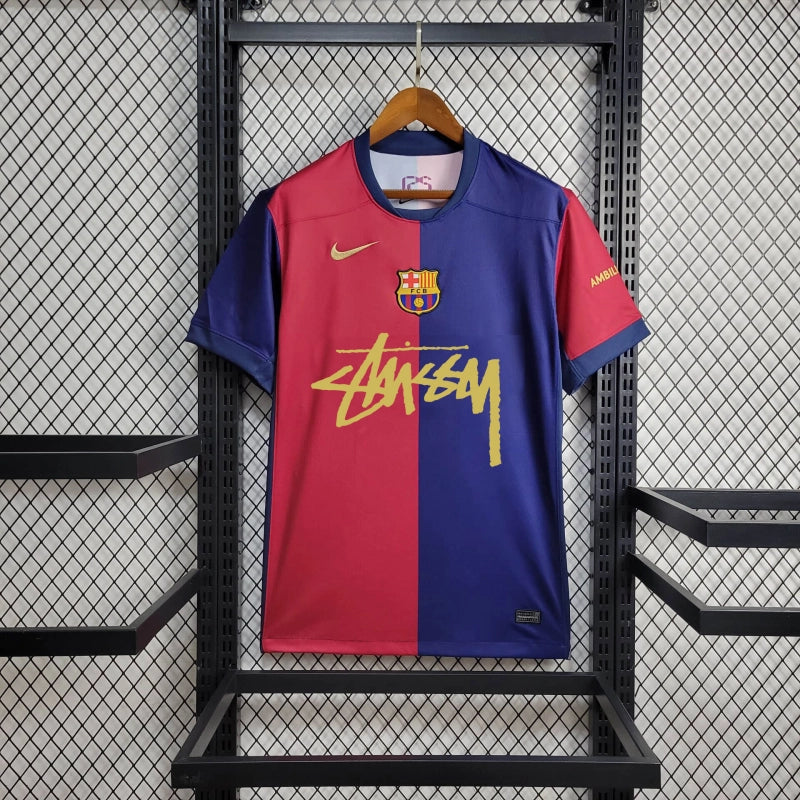 Limitovaná edice dresu FC Barcelona 2025 „Stüssy”