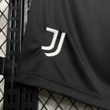 Spodenki domowe Juventus 2024