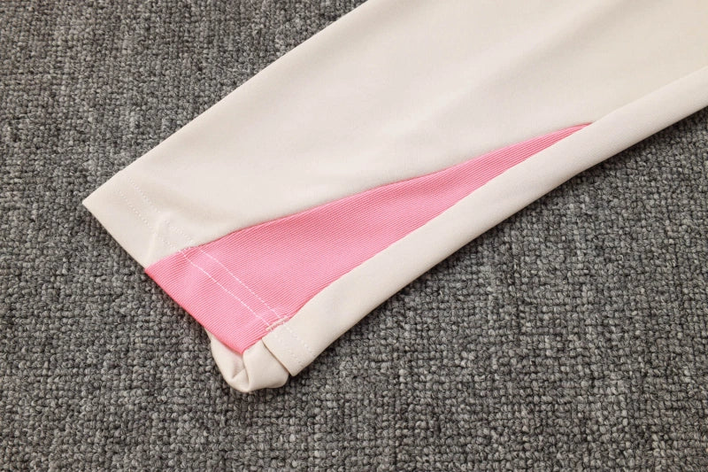 FC Barcelona 2025 harjoituspuku