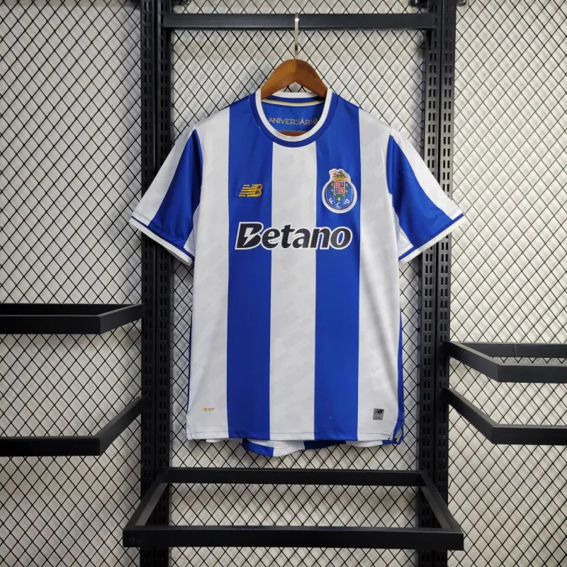 Domácí dres FC Porto 2025