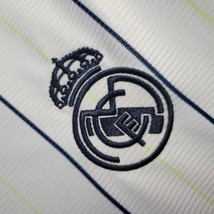 Camisa de edição limitada do Real Madrid 2025