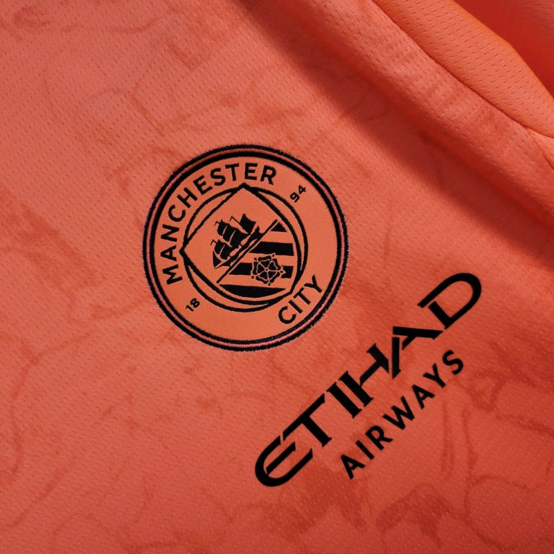 Čtvrtý dres Manchester City 2025