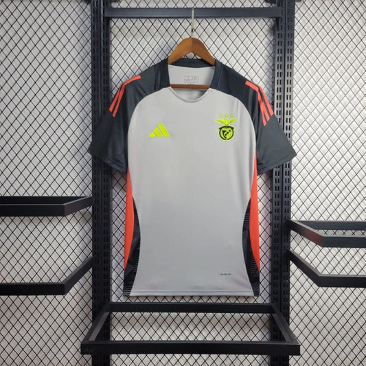 Camisola de treino do SL Benfica 2024