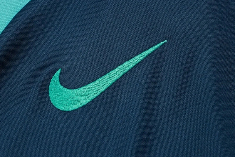 FC Barcelona 2023 harjoitusverkkapuku