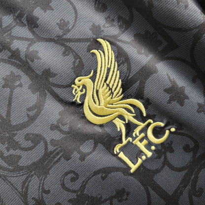 Rajoitettu erä Liverpool 2025 -paita