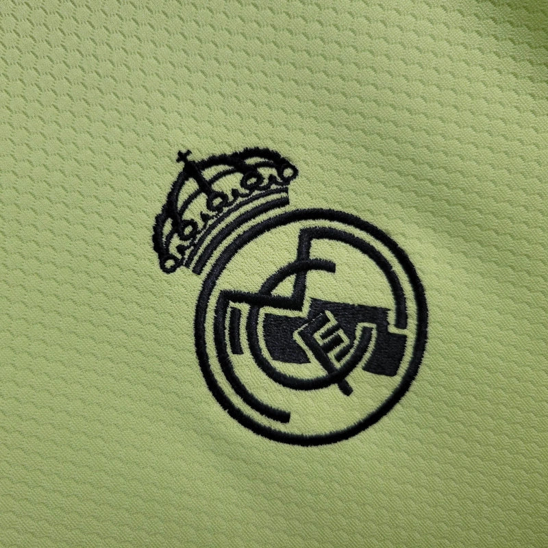 Camisa de goleiro do Real Madrid 2024