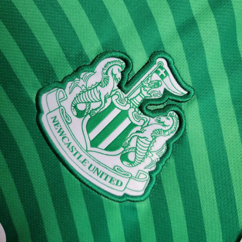 Newcastle Unitedin 2025 vieraspaita