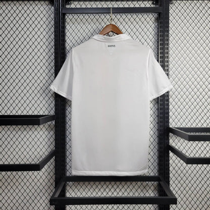 Camisa visitante da Juventus 2010