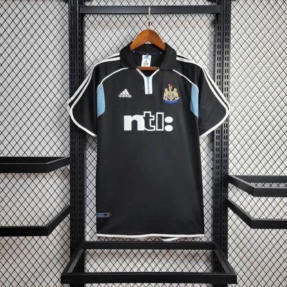 Domácí dres Newcastle United 2001