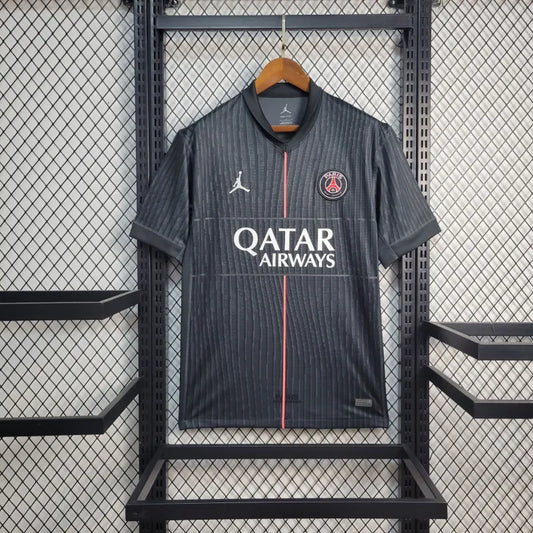 Čtvrtý dres Paris Saint-Germain 2025