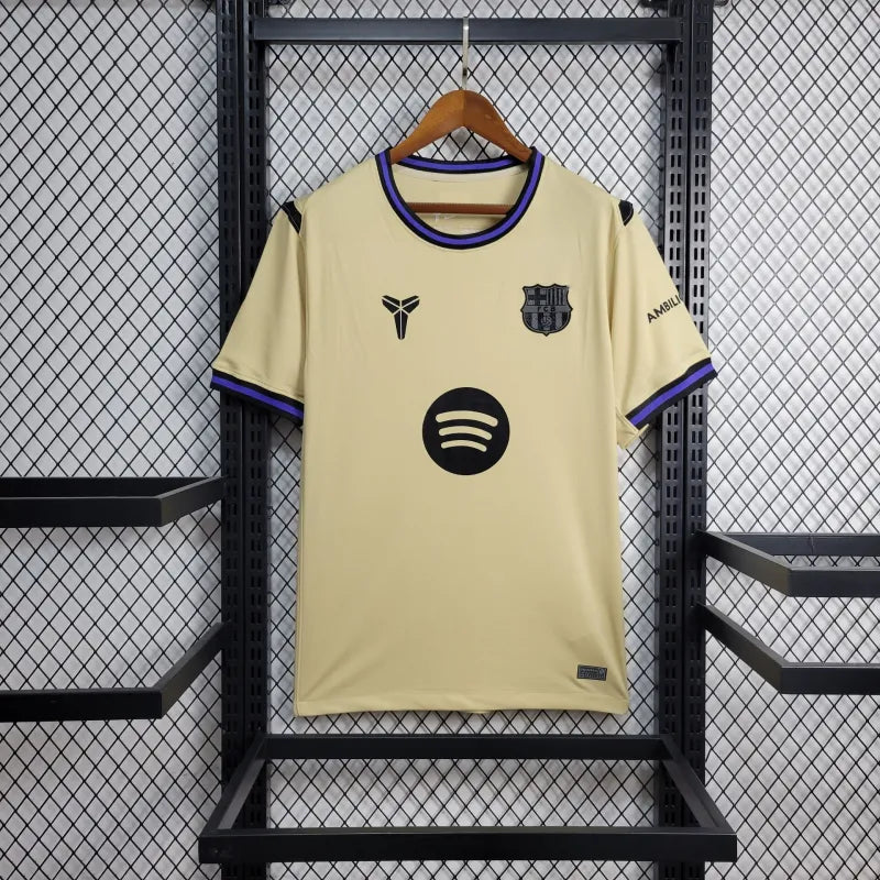 FC Barcelona 2025 vieraspaita