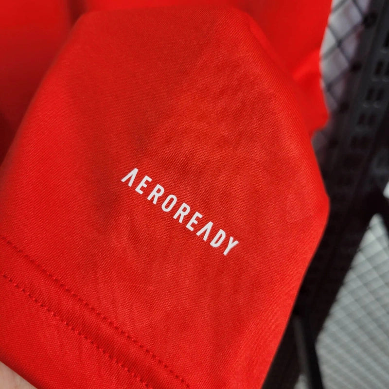 Bayern München 2024 -erikoispainospaita