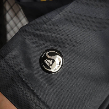 Camisa reserva do Liverpool 2009