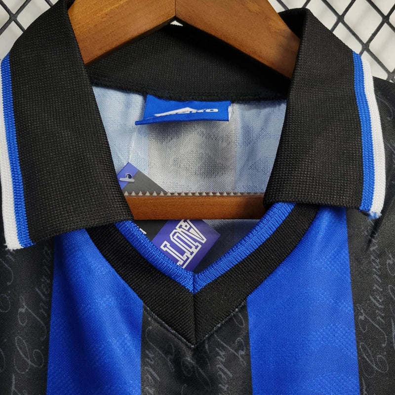Domácí dres Inter Milán 1996