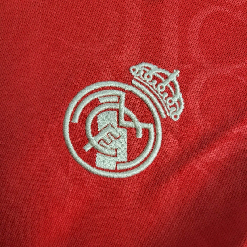 Quarta camisa do Real Madrid 2024