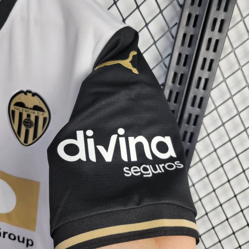 Domácí dres Valencia CF 2024