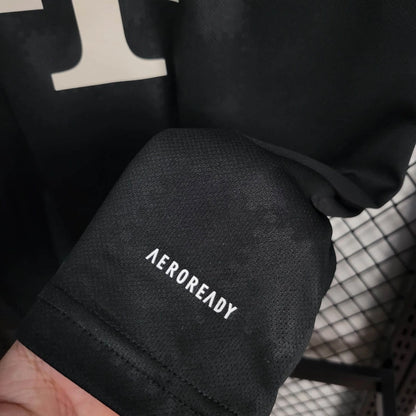 Koszulka czwarta Bayern Monachium 2025