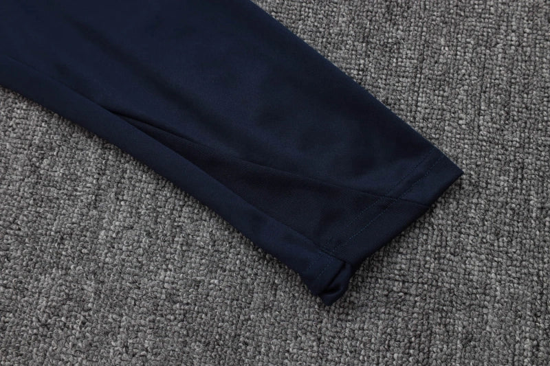 FC Barcelona 2025 harjoituspuku