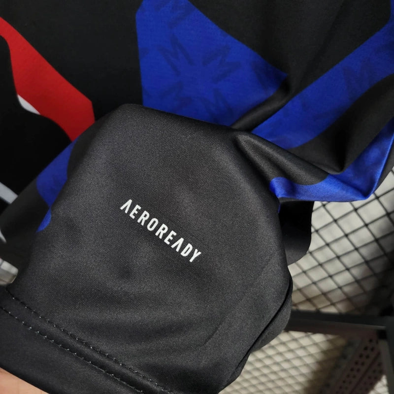 Camisa de treino do Manchester United 2025