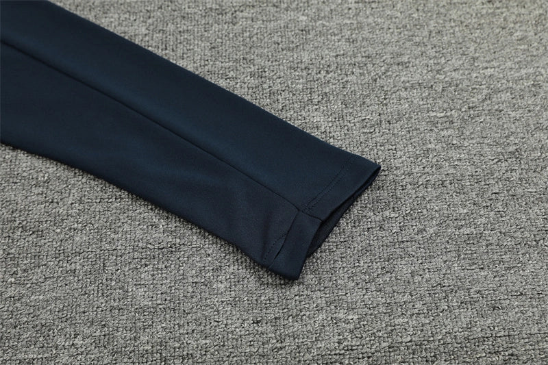 FC Barcelona 2024 harjoitusverkkarit