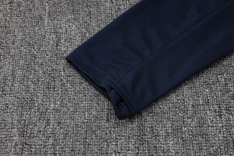 FC Barcelona 2025 harjoituspuku