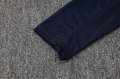 FC Barcelona 2025 harjoituspuku