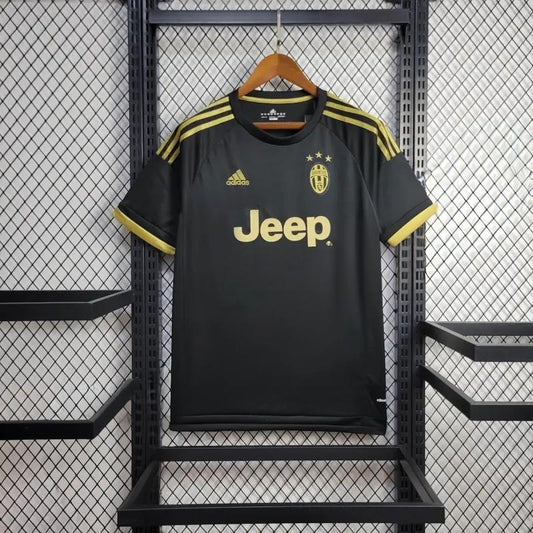 Juventus 2015 venkovní dres