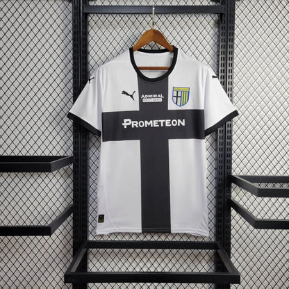 Domácí dres Parma Calcio 2024